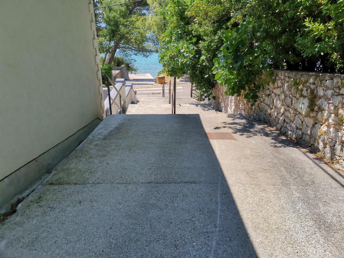 Villa Sara Crikvenica Εξωτερικό φωτογραφία